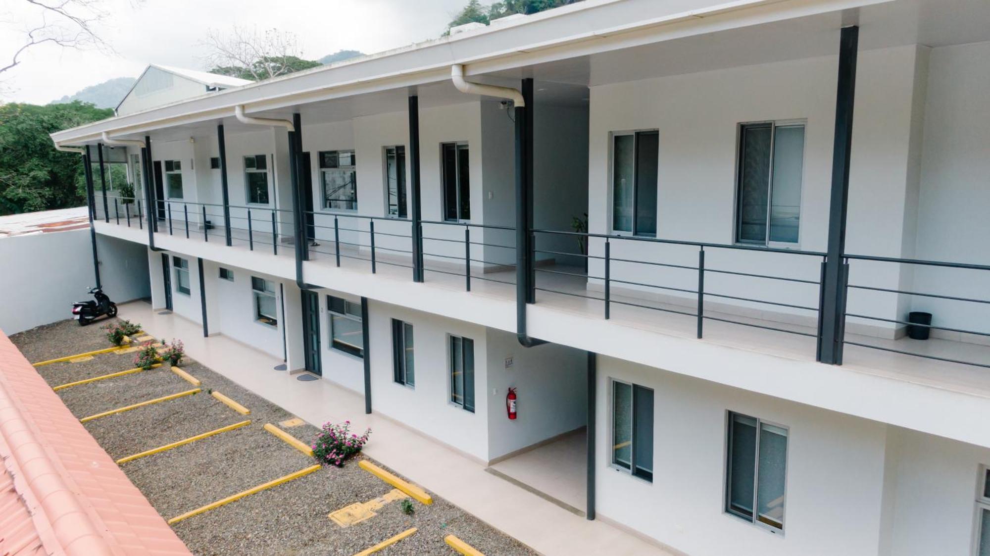 Apartamentos Ganesha Jacó Exterior foto