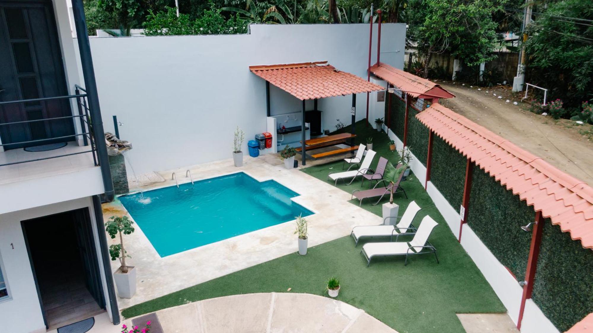 Apartamentos Ganesha Jacó Exterior foto