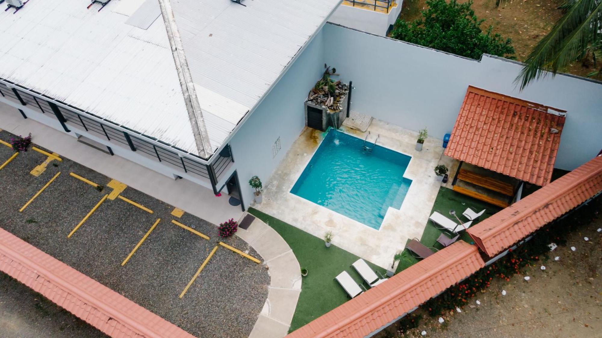 Apartamentos Ganesha Jacó Exterior foto
